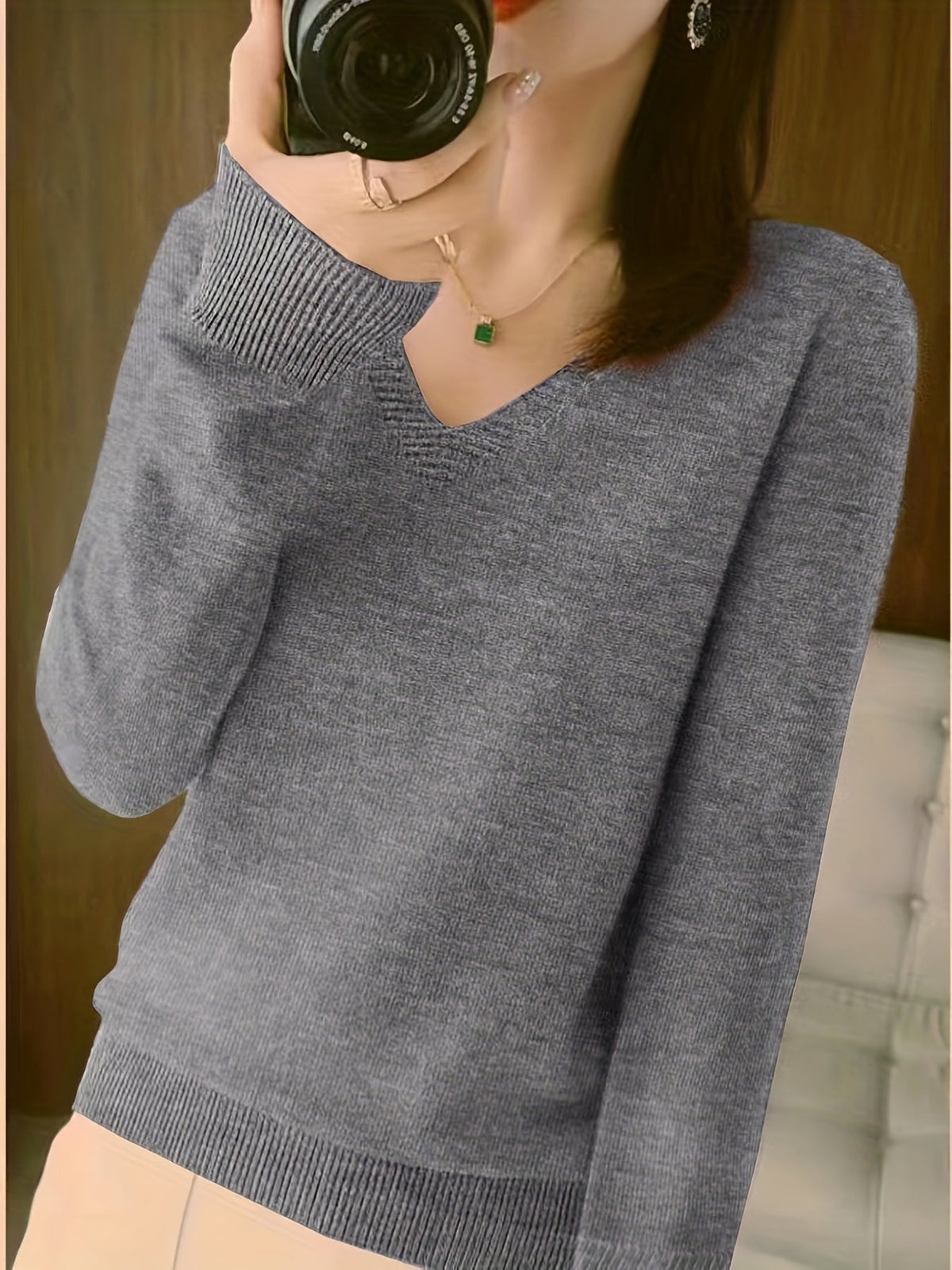 Deborah | Relaxed V-Neck Sweater
