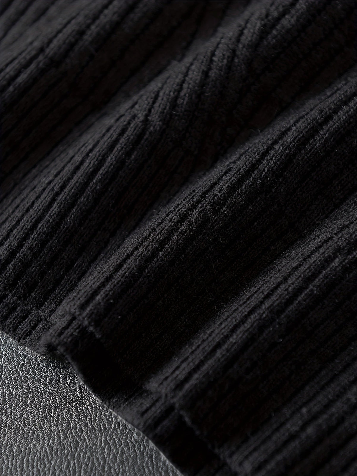 Trevor | Classic V-Neck Sweater Vest