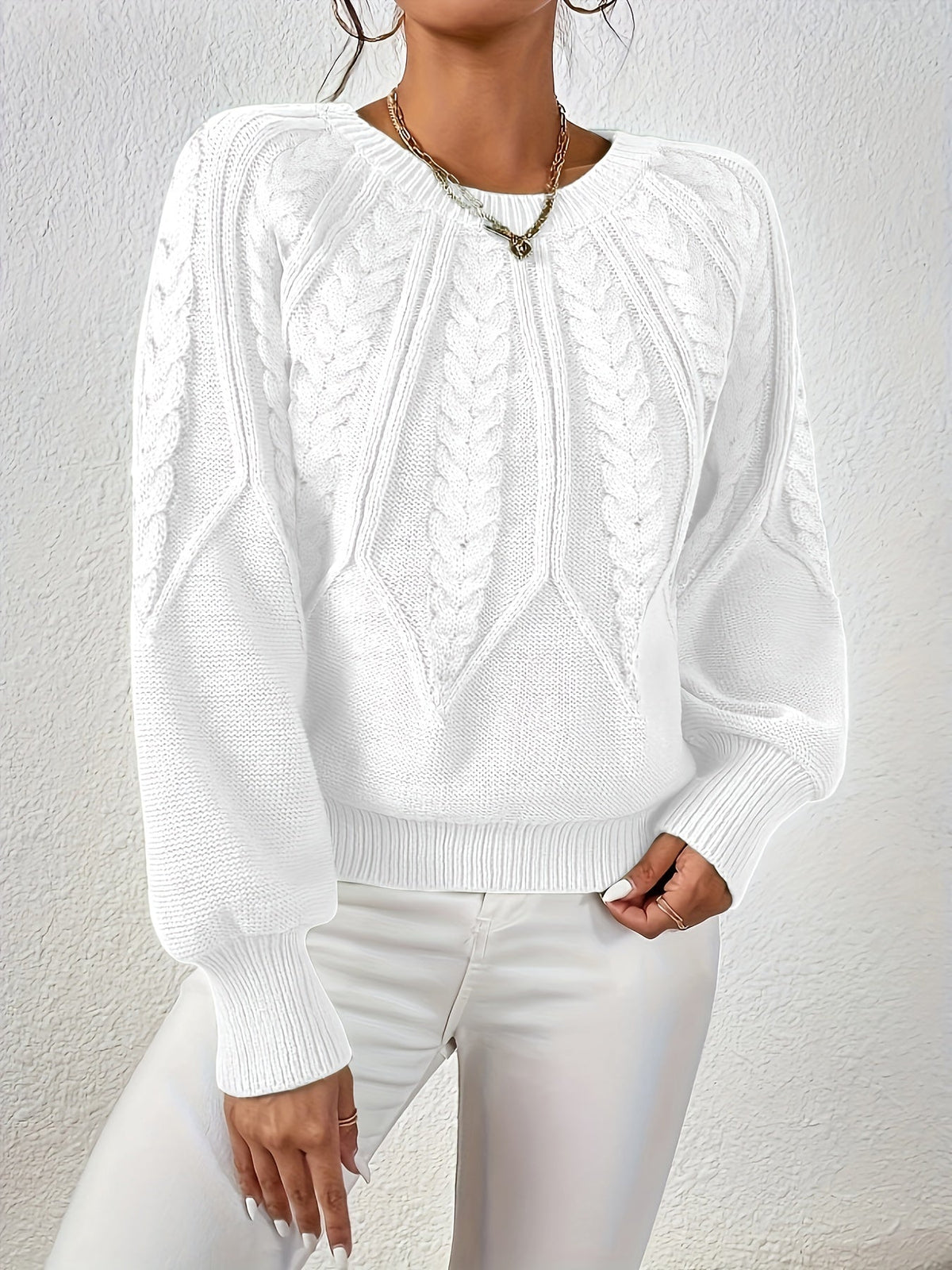 Ophelia | Relaxed Cable-Knit Sweater