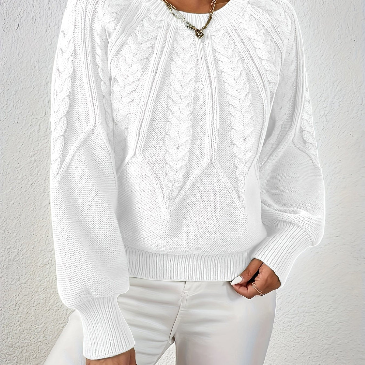 Ophelia | Relaxed Cable-Knit Sweater