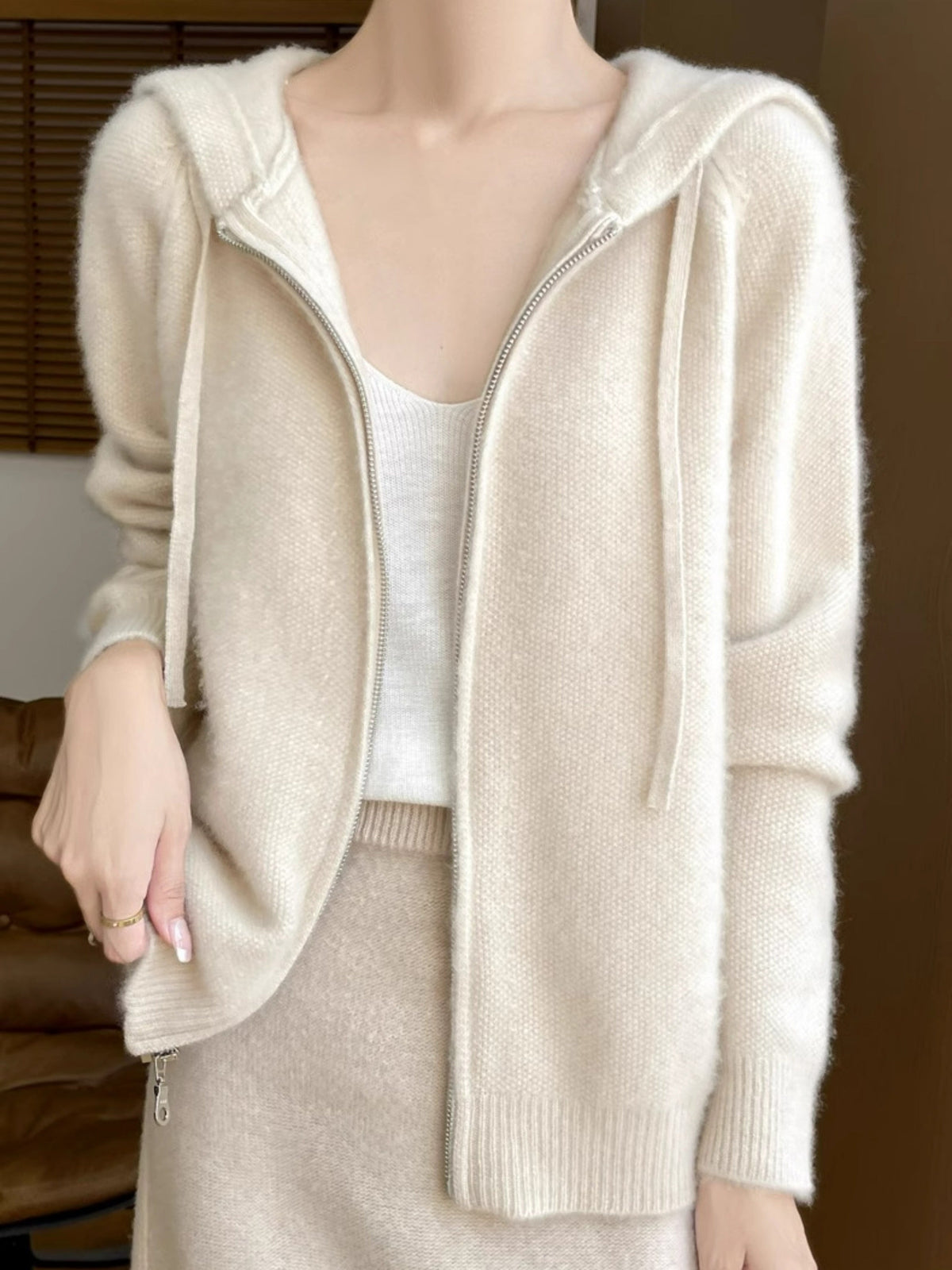Cassidy | Cosy Hooded Zip Cardigan