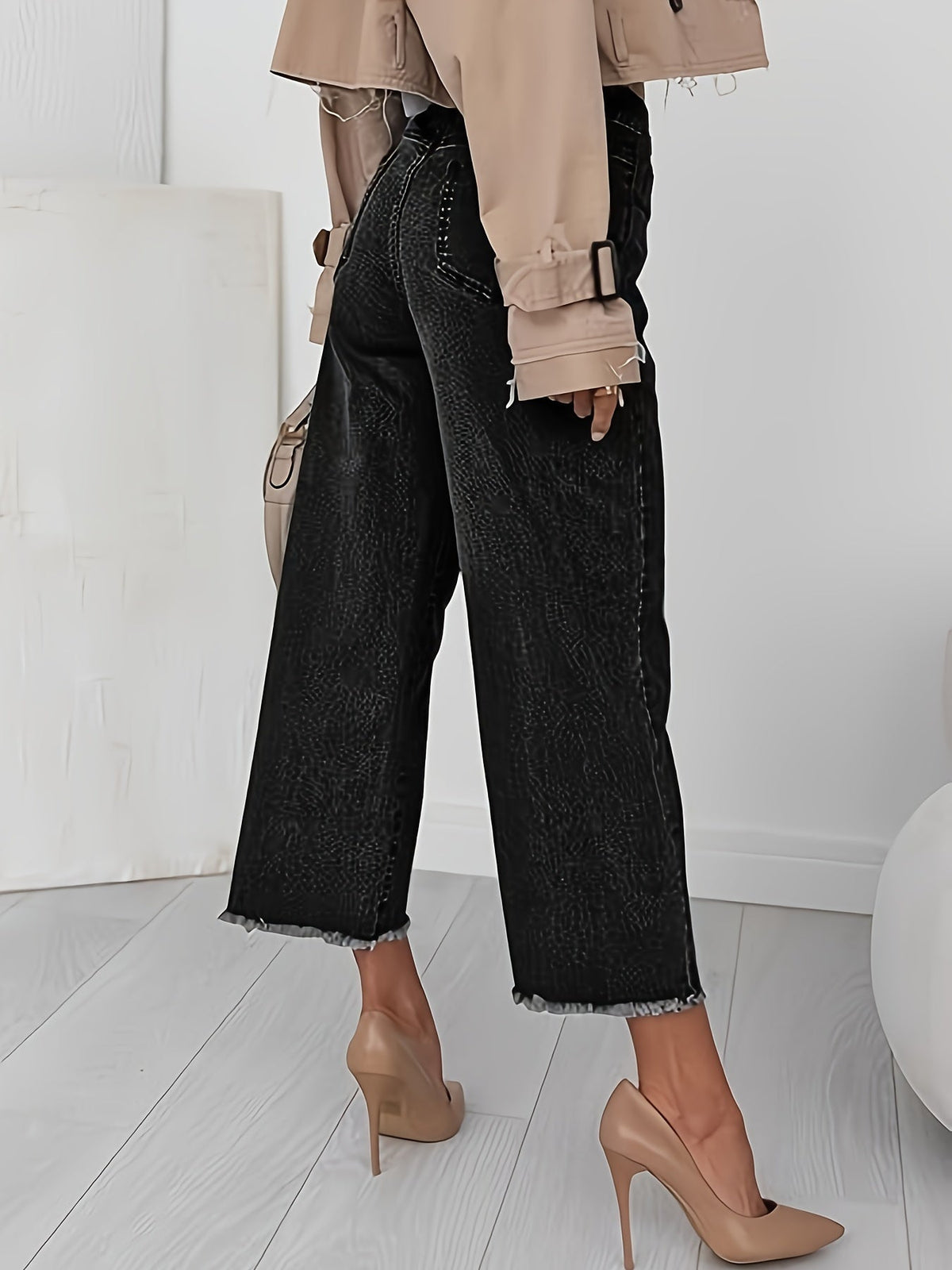 Ramona | Washed Straight-Leg Cropped Jeans