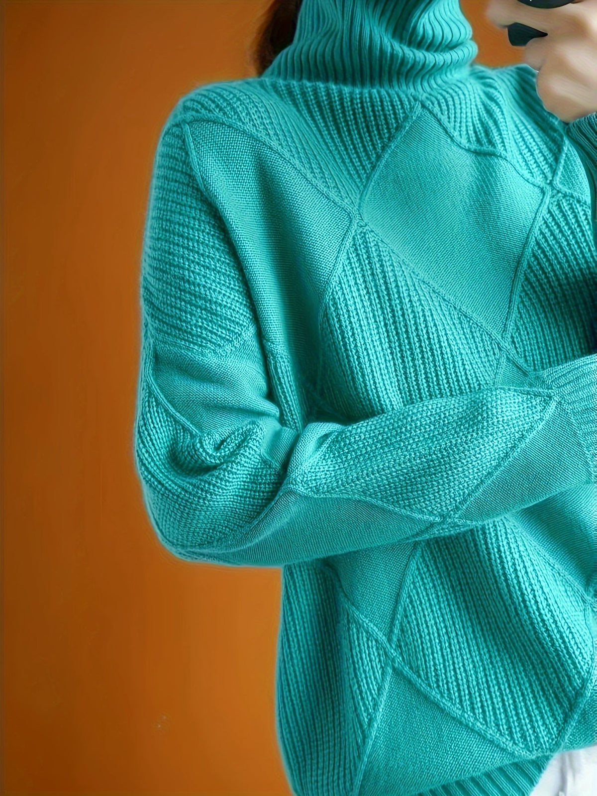Freya | Textured Turtleneck Sweater