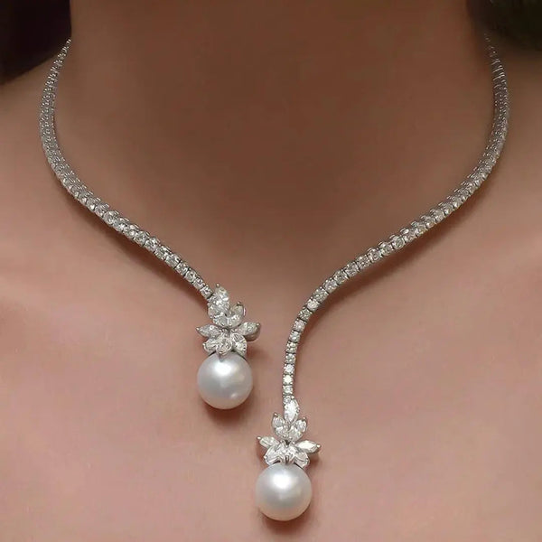 Aveline | Luminous Pearl-Drop Necklace