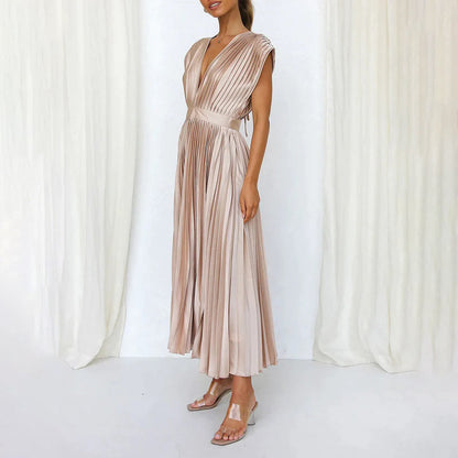 Kimberley | Stylish Sleeveless V-Neck Dress