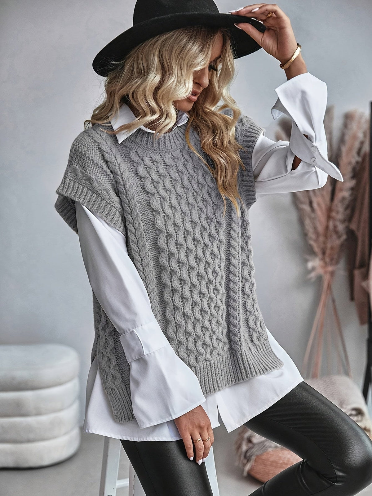 Colette | Cable-Knit Sleeveless Vest