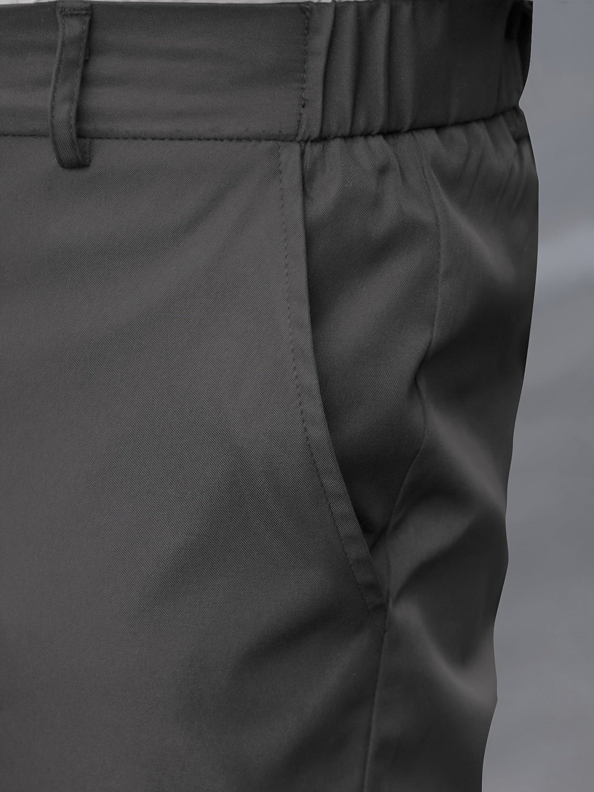 Lincoln | Tailored Straight-Leg Trousers
