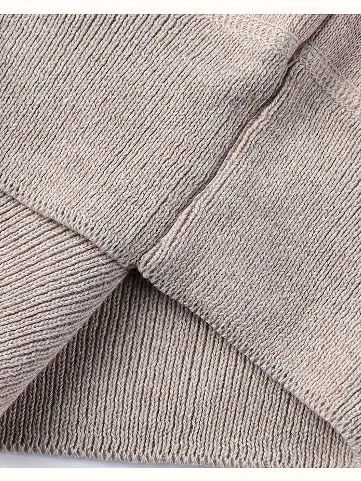Tristan | Cosy High-Neck Sweater