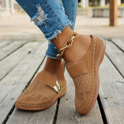 Loretta | Cushioned Wedge Clogs