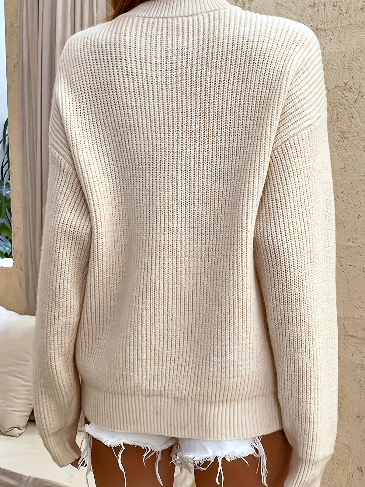 Nora | Button-Neck Ribbed Pullover
