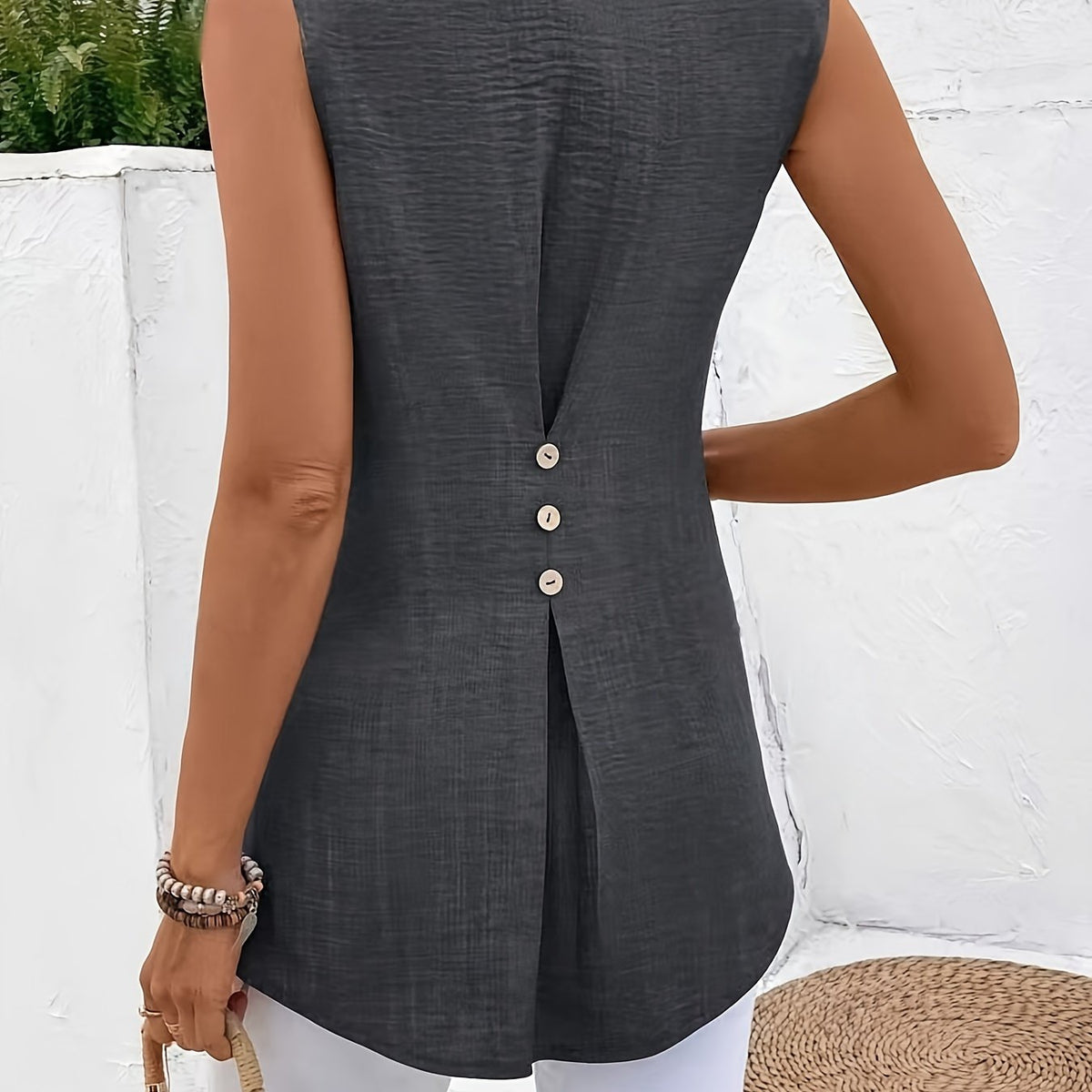 Tessa | Relaxed Sleeveless Blouse