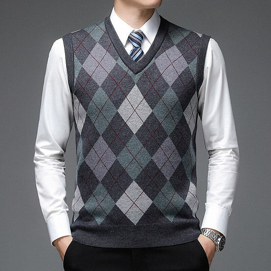 Sheldon | Argyle V-Neck Vest
