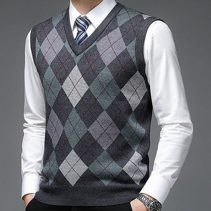 Sheldon | Argyle V-Neck Vest
